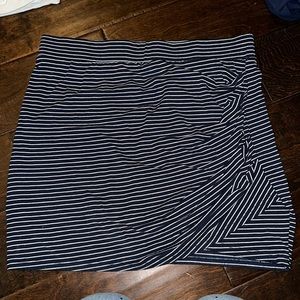 z supply skirt